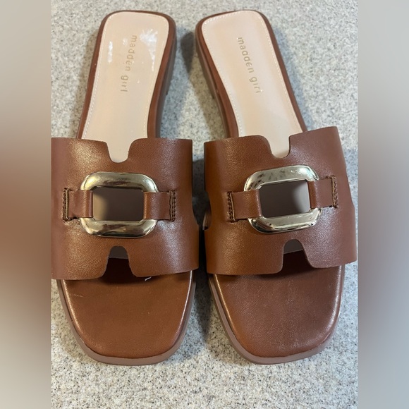 Madden girl Elliot sandal tan women’s size 10M NWOB - Picture 3 of 4